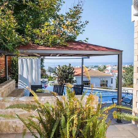 Villa Infinite Blu Paphos Bagian luar foto