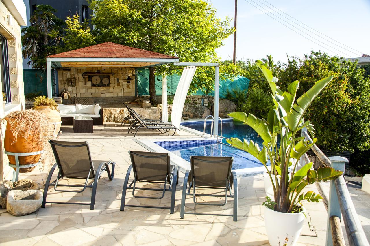 Villa Infinite Blu Paphos Bagian luar foto